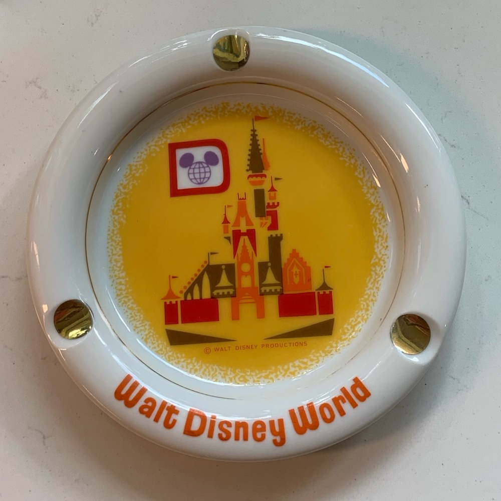 Vintage rare Walt Disney World ashtray